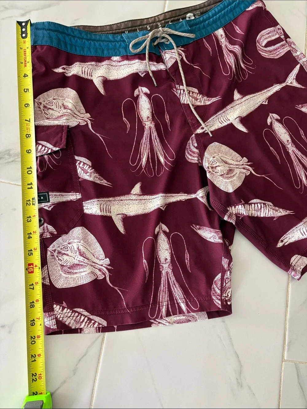 VISSLA Mens Board Shorts